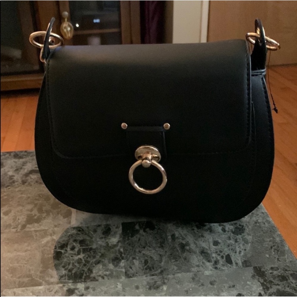 New Badgley Mischka saddle bag crossbody, Authentic